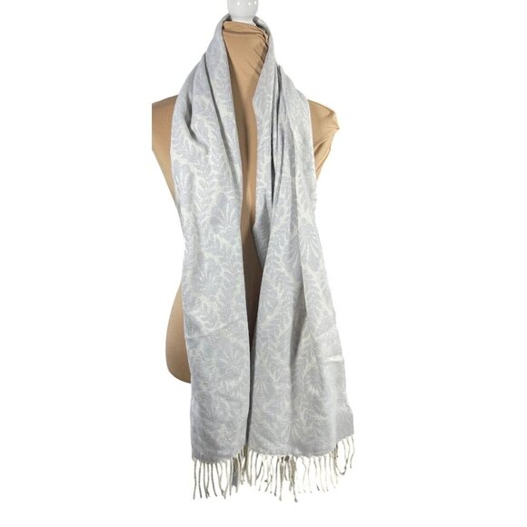 Loft Scarf Grey Lavender Cream Floral Fringe Rectangle 70" X 21 - Picture 2 of 6